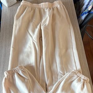 AUTOMET Cozy Fleece Lined Joggers Size M Cream High Rise Sweatpants
